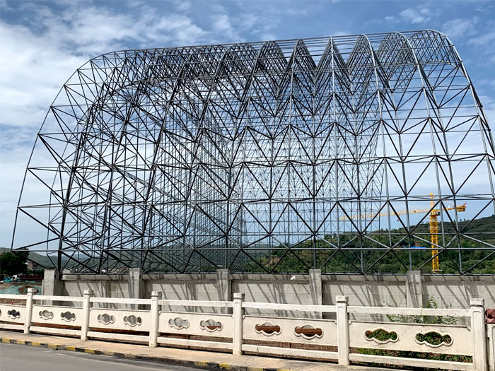 黄山山寨矿储煤棚网架